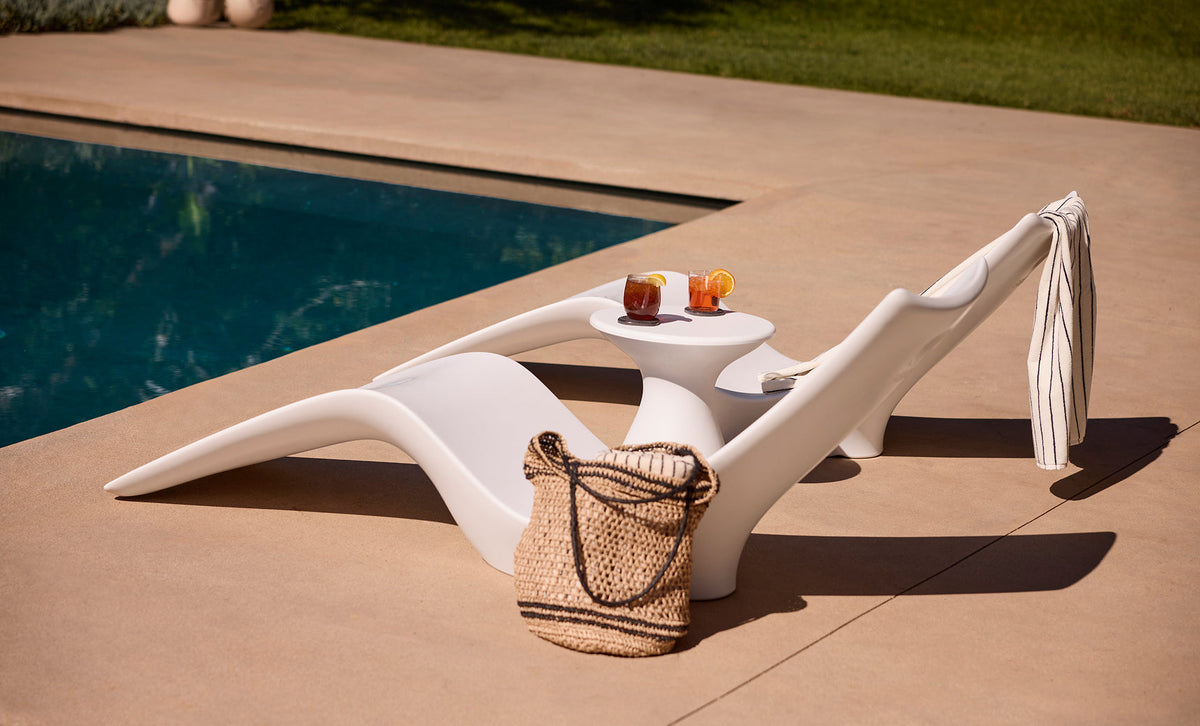 Autograph Chaise — In-Pool Sun Shelf Chaise Lounge