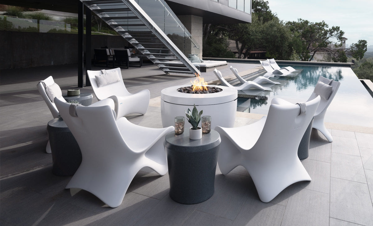 Autograph Chair — Upright In-Pool Sun Shelf Chair
